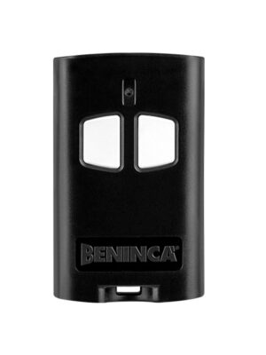 El KIT-ONE es un kit completo de automatización pensado para portones o accesos residenciales y condominales. Este kit brinda una solución versátil y práctica: incluye central de mando compatible con los automatismos Benincà, diseñada para facilitar la instalación, el control y la gestión del acceso desde un sistema integrado. El KIT-ONE permite automatizar el portón de forma ordenada y eficiente, ideal para quienes quieren modernizar el sistema de entrada con un equipo confiable. Al integrar el KIT-ONE, obtenés una central preconfigurada para recibir señales de mandos remotos, teclados digitales o botones, lo que permite abrir o cerrar portones sin cables adicionales ni complicaciones. El sistema admite programación de usuarios, memoriza múltiples transmisores o controles, y centraliza la gestión del acceso. Eso facilita el control de entradas y salidas en casas, condominios o negocios, especialmente cuando hay múltiples personas autorizadas a entrar. El KIT-ONE simplifica la instalación porque ya incluye los componentes básicos: central, receptores, y la electrónica necesaria para integrarse de forma directa con los motores compatibles de Benincà. Esa compatibilidad reduce tiempos de puesta en marcha y minimiza errores durante la instalación. Además, al usar un sistema oficial, se mantiene la garantía de funcionamiento, la compatibilidad con accesorios oficiales y la posibilidad de expandir el sistema con componentes adicionales si lo necesitás. Este sistema también ofrece flexibilidad. El KIT-ONE sirve tanto para portones corredizos como para puertas batientes (cuando se combina con los motores adecuados), lo que lo hace útil en diferentes tipos de entradas. Con él podés controlar accesos desde botones, controles remotos, mandos digitales u otros dispositivos compatibles, lo que facilita la operación diaria. En residencias, el acceso se vuelve más cómodo; en condominios o negocios, el flujo de vehículos o personas se gestiona de forma más ordenada y segura. Además, el KIT-ONE permite mantener un control fiable y ordenado del acceso. Al centralizar los mandos, podés asignar permisos, controlar quién entra y quién no, y cambiar la configuración cuando lo necesites. Si querés agregar fotocélulas, sensores de seguridad o dispositivos adicionales, el sistema acepta ampliaciones — lo que lo hace ideal para instalaciones flexibles y escalables. En resumen: el KIT-ONE es una solución práctica, confiable y eficiente para automatizar portones o accesos vehiculares/pedestres. Su compatibilidad con motores Benincà, su facilidad de instalación, su capacidad de control y su flexibilidad lo hacen una opción conveniente tanto para hogares como para proyectos residenciales o condominales que buscan modernizar su sistema de acceso.